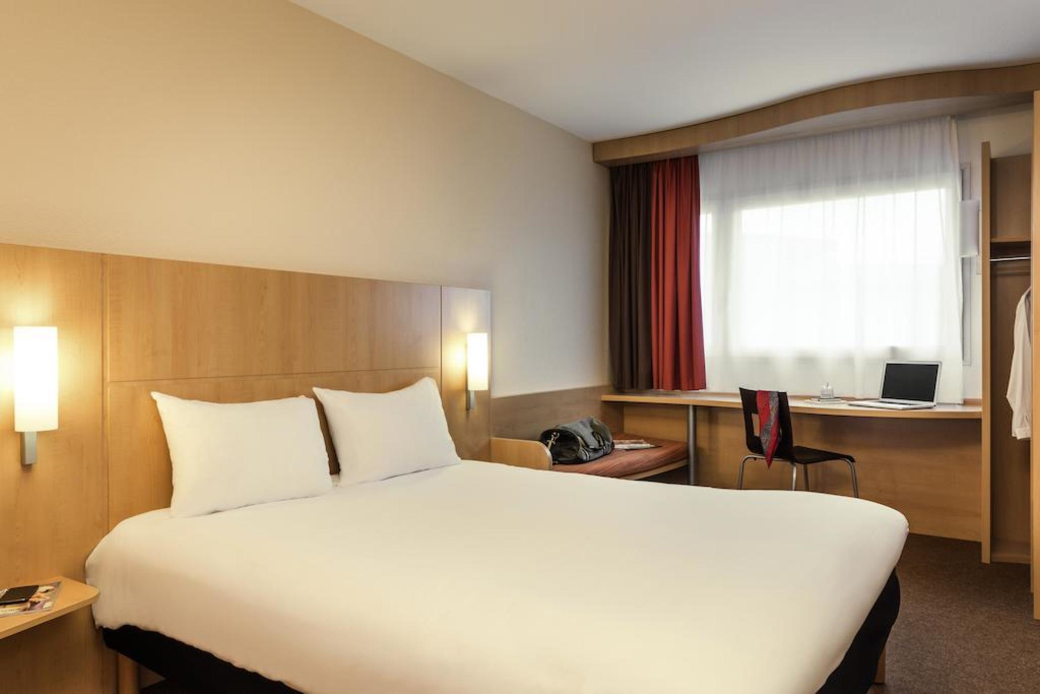 Ibis Paris 17 Clichy-Batignolles Hotel Luaran gambar