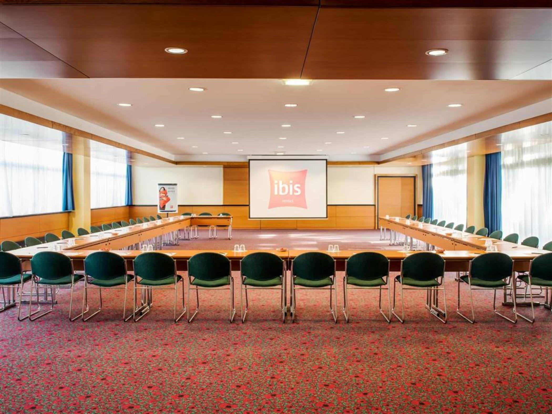 Ibis Paris 17 Clichy-Batignolles Hotel Luaran gambar