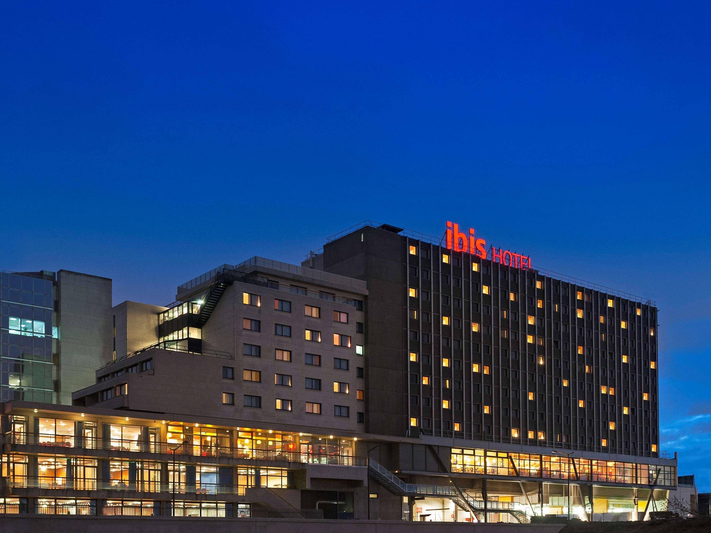 Ibis Paris 17 Clichy-Batignolles Hotel Luaran gambar